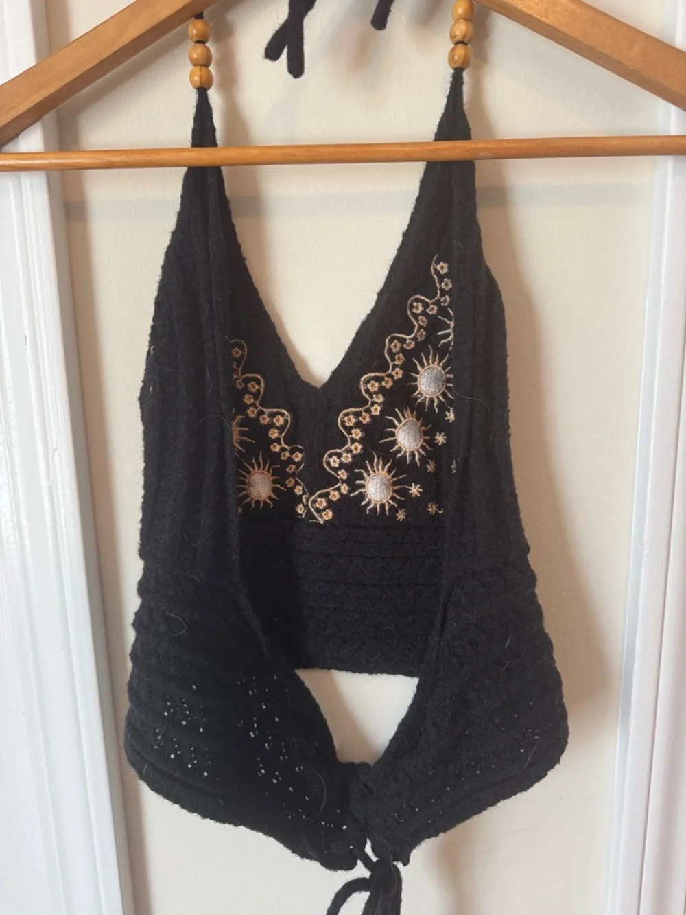 Black Embroidered Halter Crop Top with Sun Motif - Picture 4 of 4